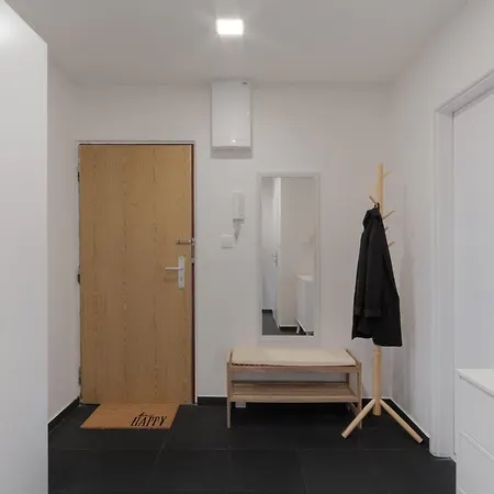 Days - Family W Balcony In Quiet Area Apartament *