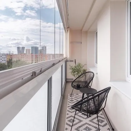 Days - Family W Balcony In Quiet Area Lejlighed *